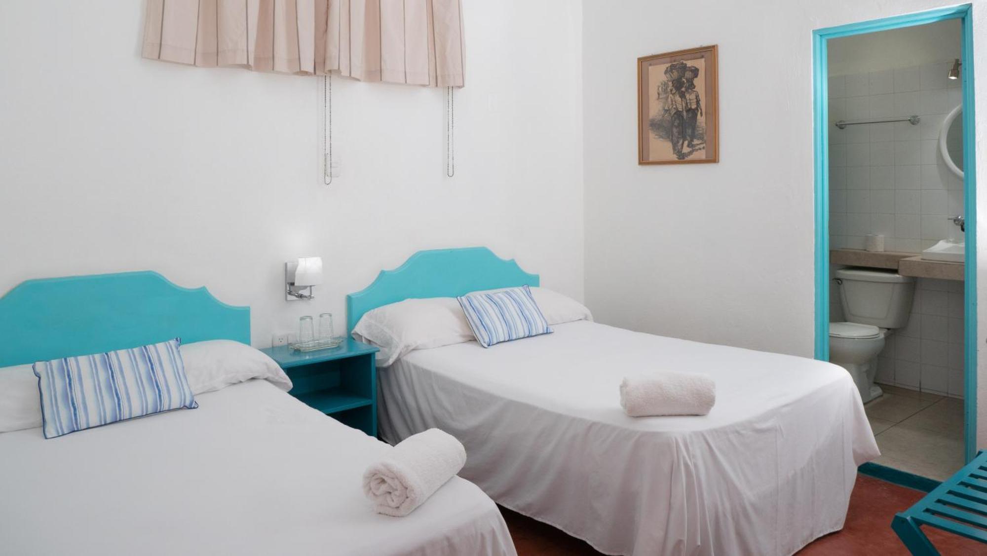 Hotel Petenchel Flores Kültér fotó
