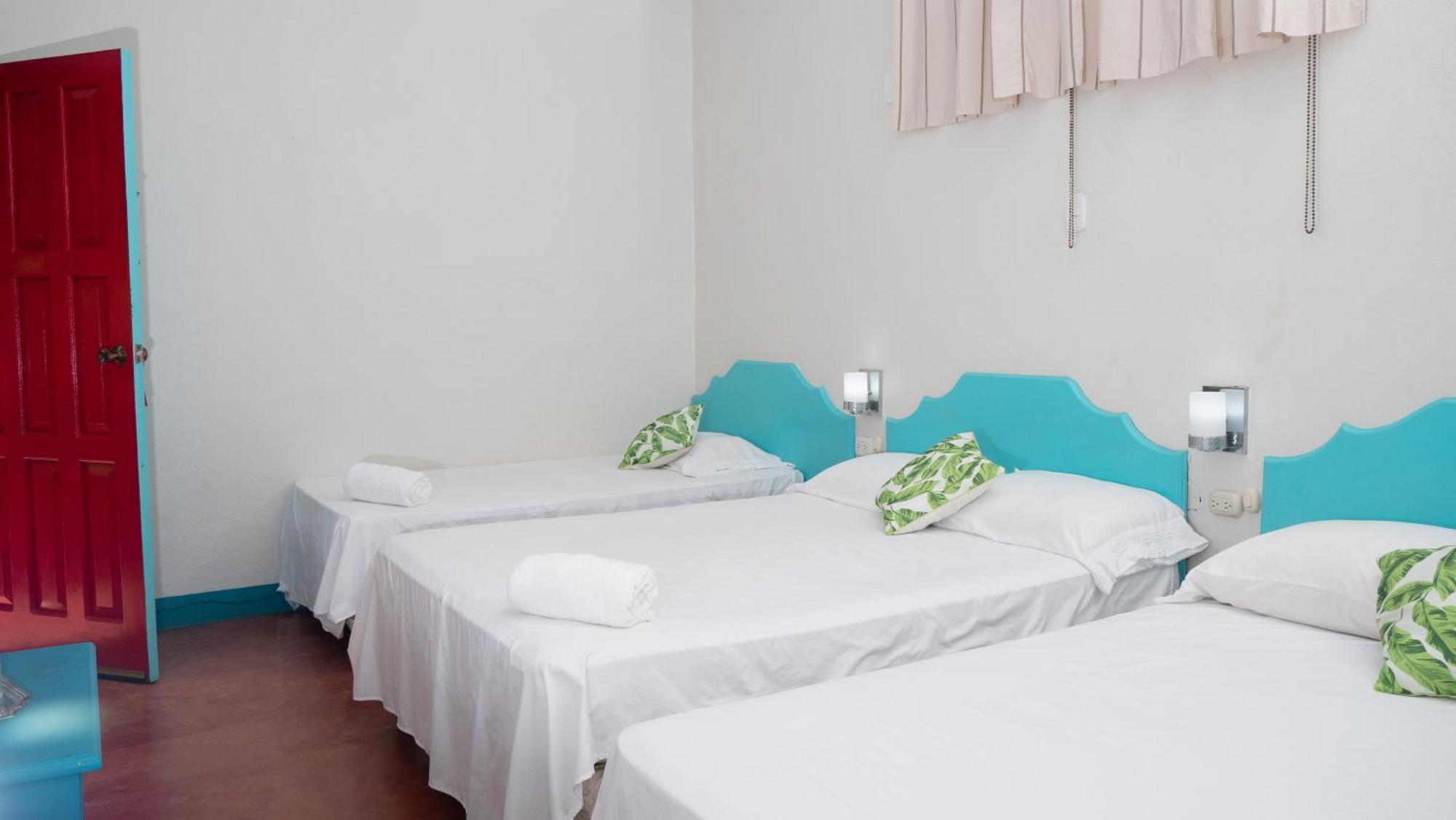 Hotel Petenchel Flores Kültér fotó